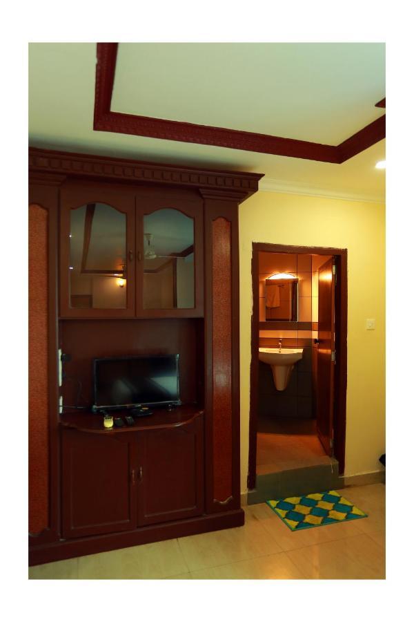 Corridor Calicut Airport Hotel Kondotty Luaran gambar