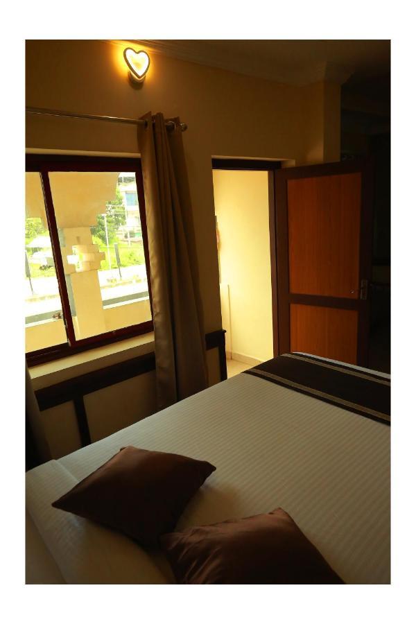 Corridor Calicut Airport Hotel Kondotty Luaran gambar